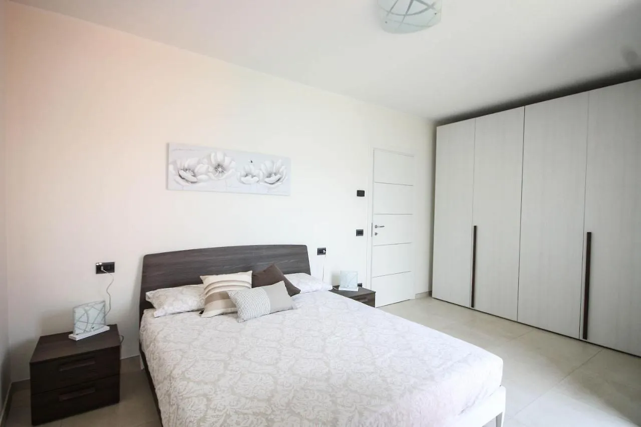 Casa Luisella By Lovecomo Sala Comacina 0*,  Italy